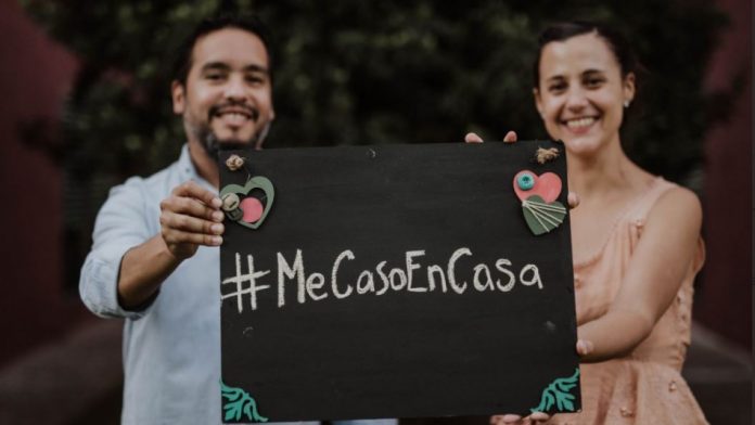 #MeCasoEnCasa: pareja evangélica de Córdoba celebró su casamiento por internet 1
