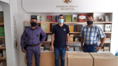 Sociedad Bíblica Argentina donó biblias para evangélicos que predican a policías 3