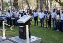 monumento a la biblia en Rivadavia, Mendoza